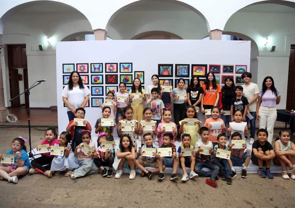 Emociona la expo de 39 grabados de Isidro Madrid en la sede del ISIC