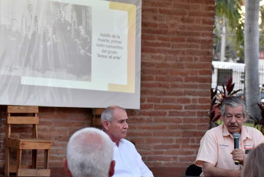 Emociona la expo de 39 grabados de Isidro Madrid en la sede del ISIC